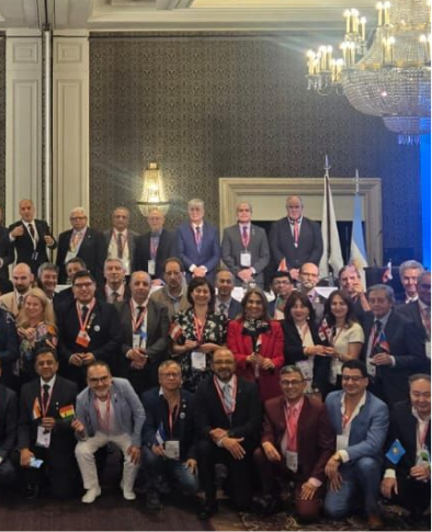 Evento y reconocimiento de Arias Medical Clinic